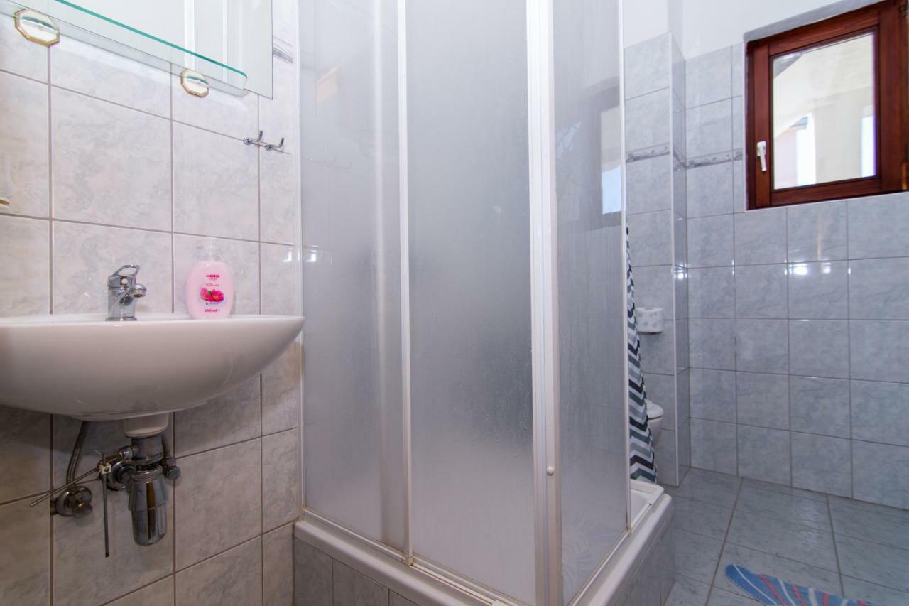 סגט ווראנייצה Apartments Jozic מראה חיצוני תמונה