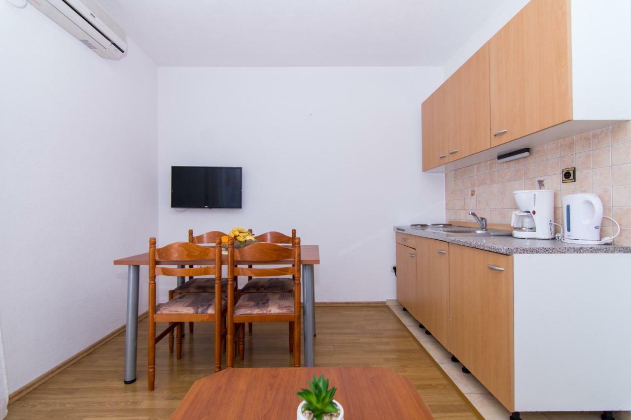 סגט ווראנייצה Apartments Jozic מראה חיצוני תמונה